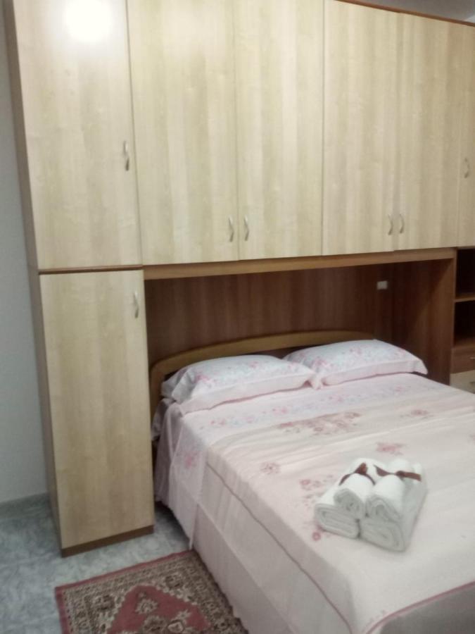 スカレア Rosy House Bed & Breakfast エクステリア 写真