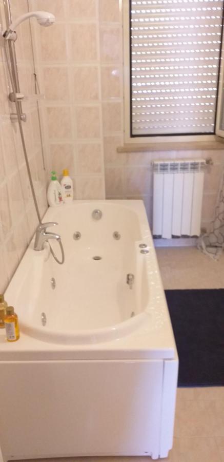 スカレア Rosy House Bed & Breakfast エクステリア 写真